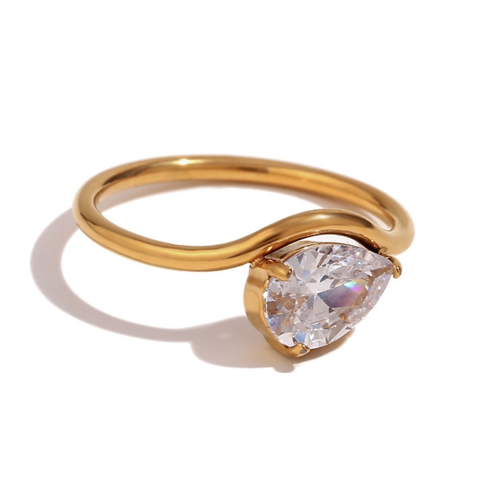 OFFSET PEAR-CUT RING IN 18K - Picture 2 of 5